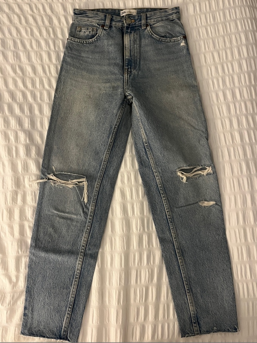 Zara Light Blue Distressed Women’s Jeans